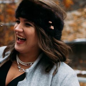 Meet your Posher, Elena